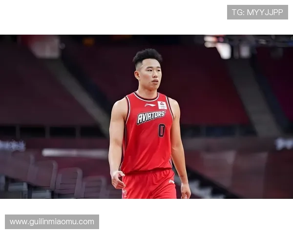 贺希宁连胜献三分 为国争光展英勇 贺希宁连胜献三分 为国争光展英勇